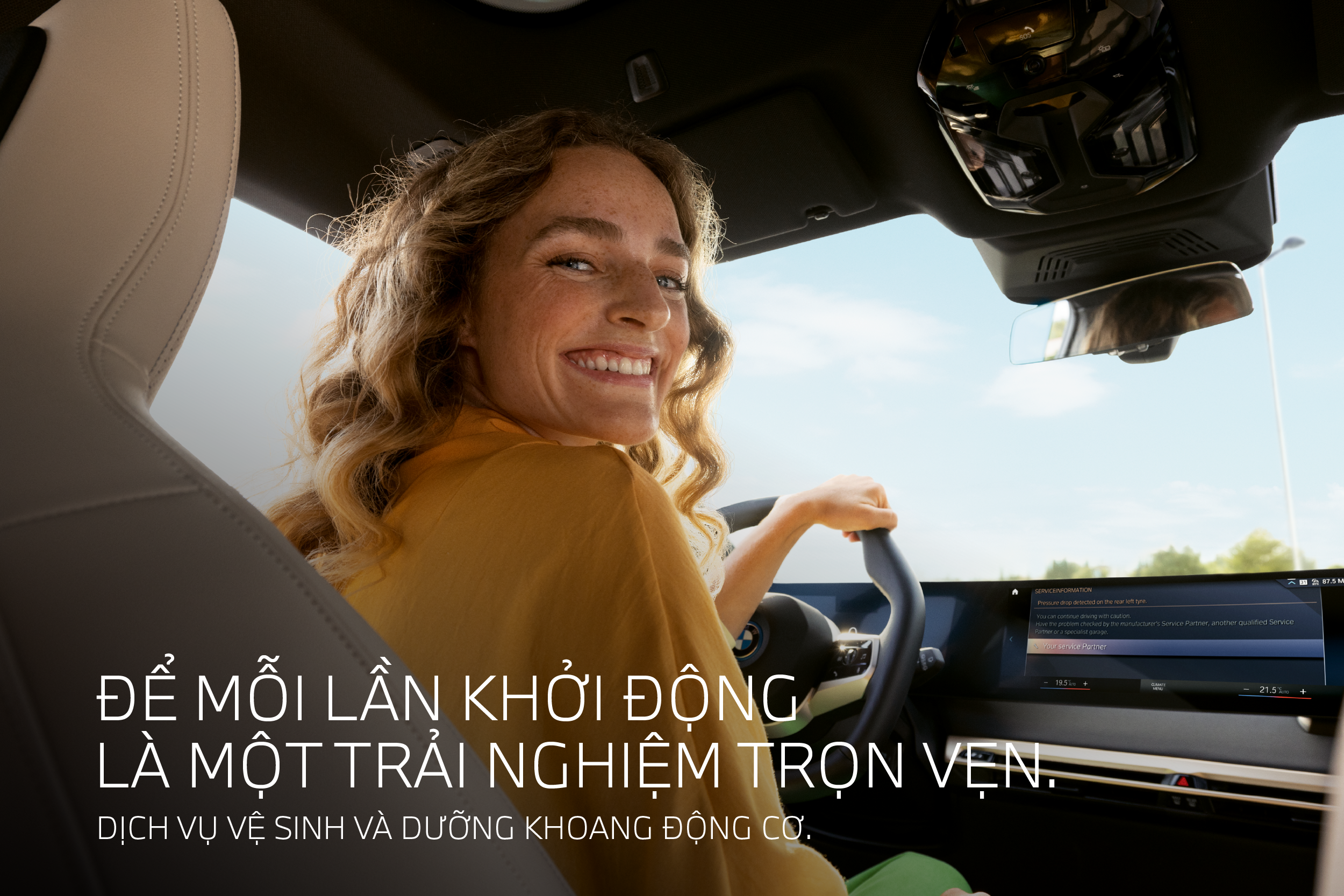Khoang động cơ đóng vai trò thiết yếu trong hiệu suất và độ bền của xe nhưng thường bị lãng quên trong quá trình chăm sóc.