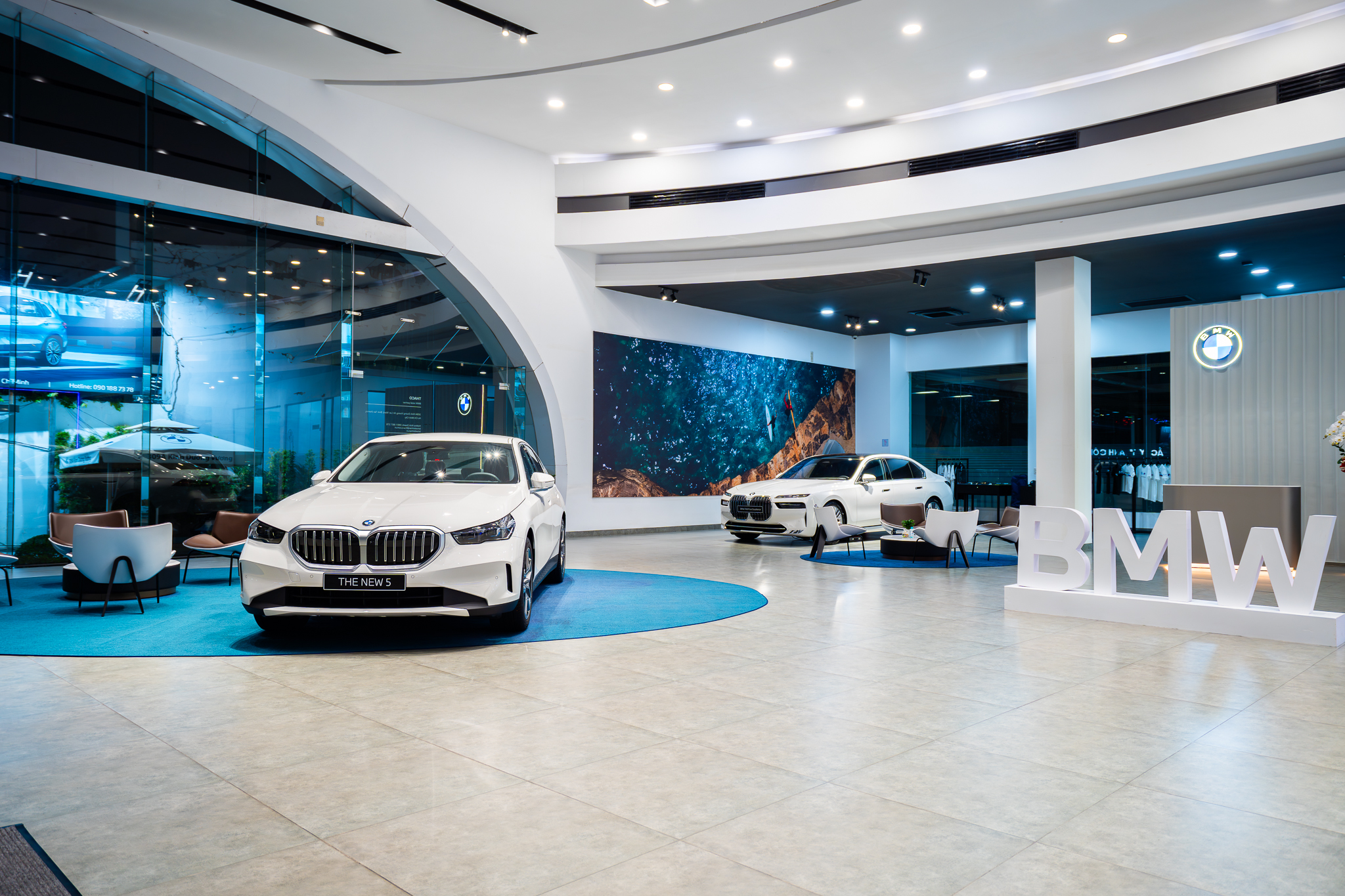 BMW